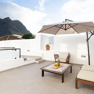 https://spectacular-studio-los-silos-terrace.tenerifehoteles.net