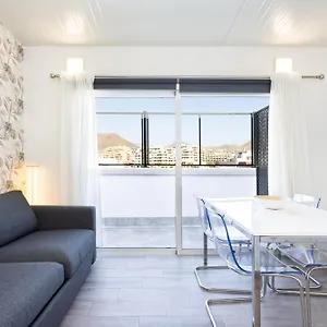 https://top-new-apartment-center-los-cristianos.in-canary-islands.com